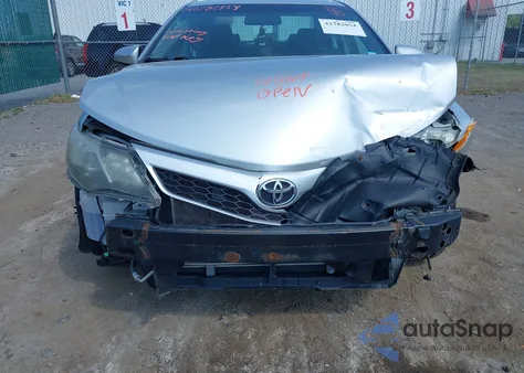 2014 Toyota Camry Se Sport из США, поврежденный, VIN 4T1BF1FK4EU835746